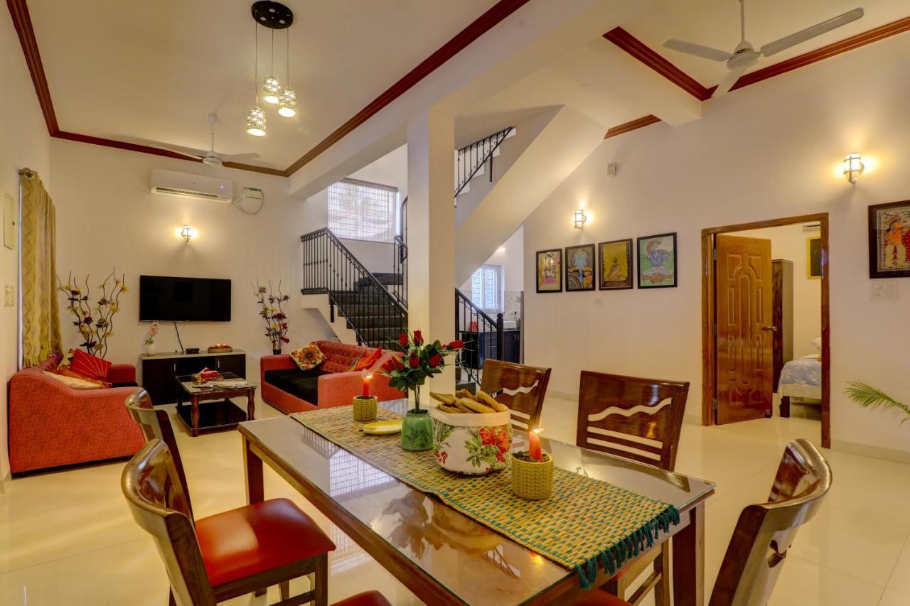 Ludo Private Pool Villa, Wifi-Caretaker-Parking, North Goa Бага Екстериор снимка