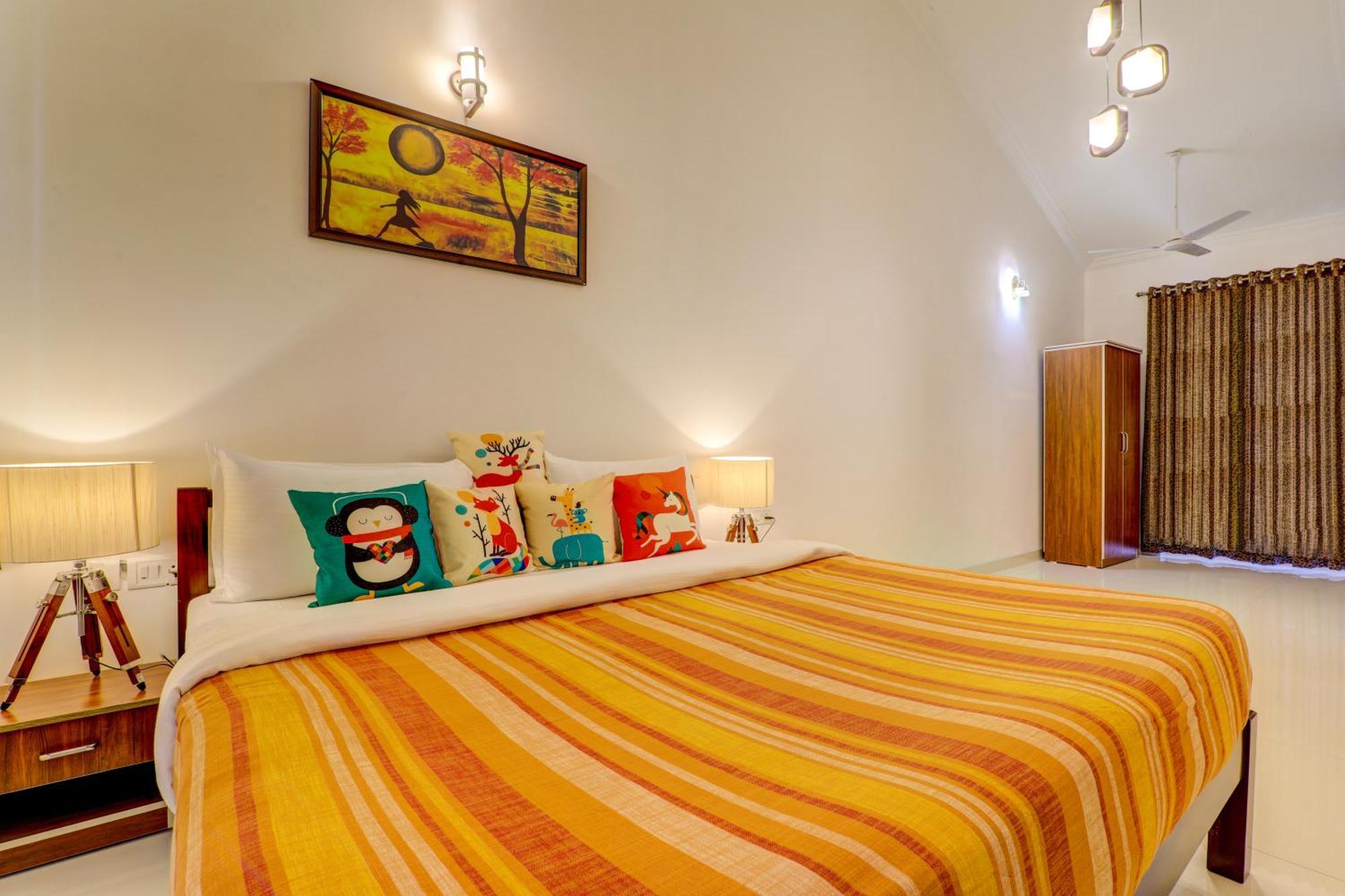Ludo Private Pool Villa, Wifi-Caretaker-Parking, North Goa Бага Екстериор снимка