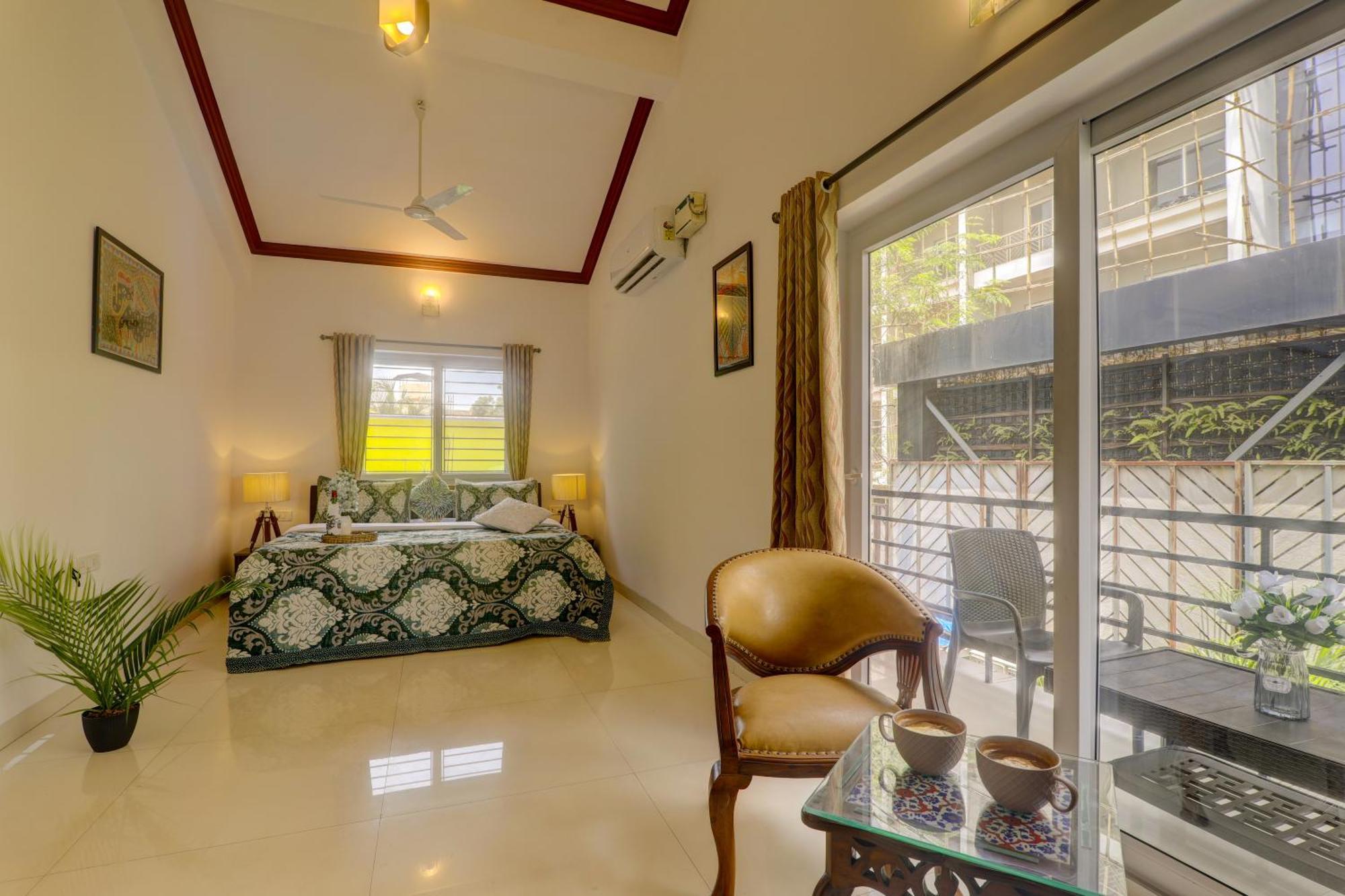 Ludo Private Pool Villa, Wifi-Caretaker-Parking, North Goa Бага Екстериор снимка